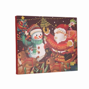 Vooraanzicht van de 24-daagse adventskalender met patronen van de Kerstman en een sneeuwpop