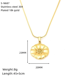 Detailed specs of golden flower pendant necklace in 304 stainless steel and 18k gold