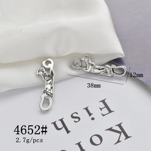 Detail view of silver heart leopard alloy charm with precise 38mm length dimensions