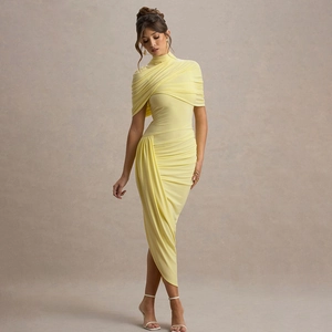 Robe Maxi Moulante Froncée À Col Haut Et Châle Sans Manches Dos Nu Ourlet Asymétrique Soirée Élégante Clubwear