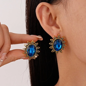 Vintage Sonnenblumen Ohrstecker Mit Ovalem Blauem Strass Und Silbernem Ohrstift Französischer Palaststil Für Frauen