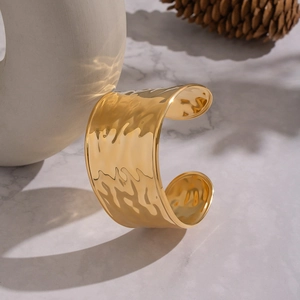 Minimalist wide hammered open bangle in 18K gold plated stainless steel for women