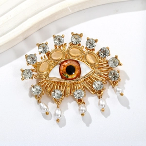 Evil Eye Brooch Pin Gold Alloy Rhinestone Imitation Artificial Pearl Pendant Retro Bohemia Eye Of Horus Corsage For Women
