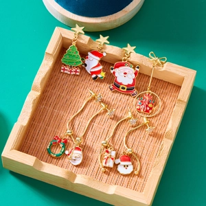 Asymmetric Christmas Santa Claus and star fringe drop earrings in gold enamel finish