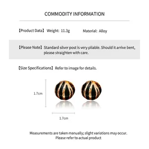 Detailed size specifications of black and gold spherical stud earrings with silver needles