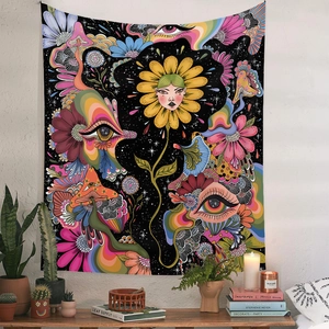 Détail de tapisserie bohème psychédélique avec visage tournesol et champignons