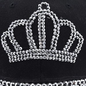Damen Baseballkappe in Schwarz mit funkelndem Straß-Kronen-Design für optimalen Sonnenschutz im Sommer