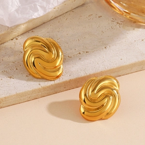 Minimalist 18K gold plated square swirl earrings for women with high gloss finish