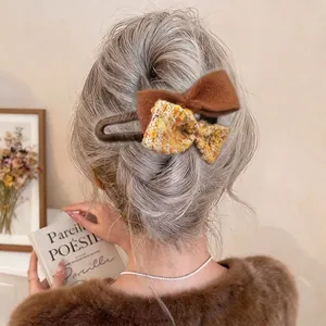 Barrette à cheveux vintage avec grand nœud en feutre marron et tweed, longueur 11,5 cm