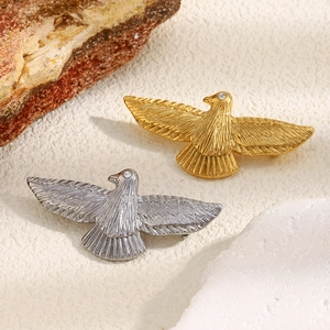 Broches aigle créatives plaquées or 18 carats en or et argent avec plumes texturées