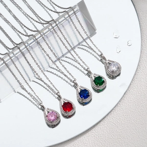Collier Pendentif Goutte D'eau À La Mode Cuivre Incrusté Zircone Pierre Gemme Colorée Bijoux Élégants Pour Femmes