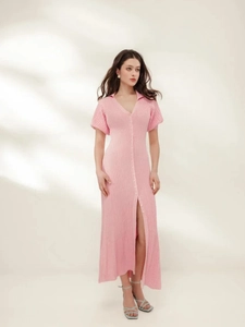 Pink puff sleeve knit maxi dress with V-neck and button-front detail in a slim fit