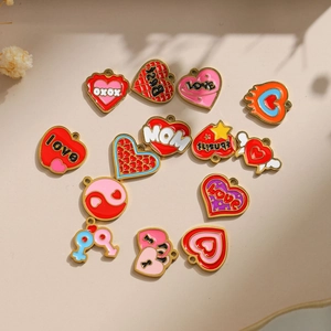 304 stainless steel heart enamel charms with Love and MOM engravings for DIY jewelry
