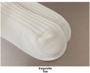 Close-up of the reinforced toe detail on thick combed cotton socks with vertical knit