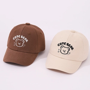 Broderie détaillée de Cute Bear et texte sur casquettes en coton pour tout-petits