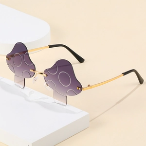 Fashionable mushroom-shaped gradient purple sunglasses with gold metal frame for women
