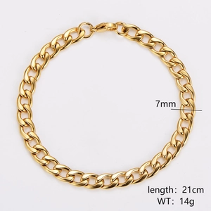 Détail du bracelet gourmette doré 7mm montrant la taille 21cm et le poids de 14g