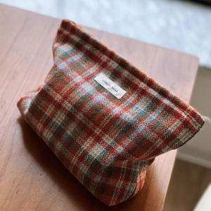 Women Plaid Tweed Makeup Bag Retro Houndstooth Clutch Toiletry Storage Pouch Zipper Closure Canvas Lining Large Capacity Vintage