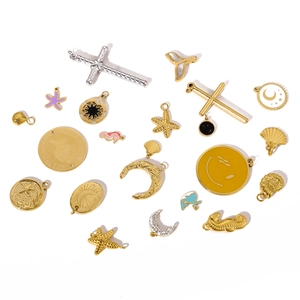 Breloques Bijoux DIY Acier Inoxydable Plaqué Or Émail Étoile De Mer Coquillage Lune Croix Pièce Pendentifs Pour Bracelet