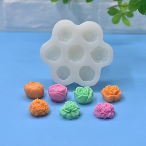 7-cavity silicone rose and flower mold for DIY baking, cakes, soaps, and candles