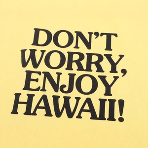 Camiseta amarilla con estampado negro Enjoy Hawaii en suave tejido de punto de algodón