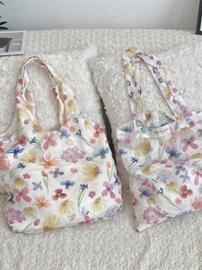 Sac cabas floral en mousseline avec motifs tulipes violets, grande capacité d'épaule