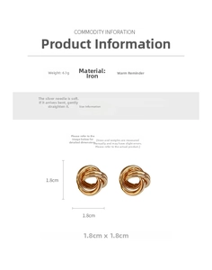 Détails des boucles d'oreilles nœud doré montrant 1,8cm de diamètre et poids de 6,1g