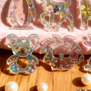 Moules en résine d'animaux mignons avec fleurs séchées et paillettes pour porte-clés