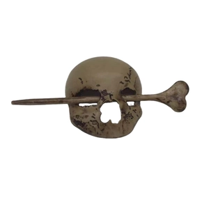Gothic skull hair pin and faux bone slide stick in vintage beige resin for Halloween