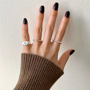 Minimalist S925 sterling silver ring set featuring a smiley face and beaded design