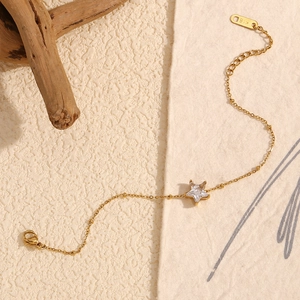Elegant 18K gold plated stainless steel bead chain bracelet with cz star charm