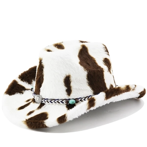 Chapeau de cowboy en peluche à motif vache avec bande ethnique et perles turquoise