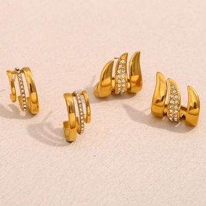 18K gold plated stainless steel flag earrings with pavé zircons in a triple row design