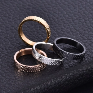 Dragon scale texture steel rings in gold, silver, black and rose gold finishes