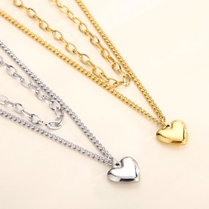 Layered Necklace Stainless Steel Heart Pendant Hip Hop Fashion Style For Women Versatile High Polish Metallic Luster Jewelry