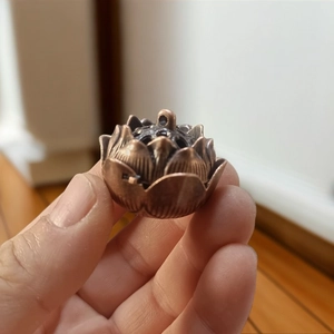 Mini Lotus Flower Incense Burner Hollow Zinc Alloy Metal Holder For Home Decor Zen Meditation Antique Style Ornament