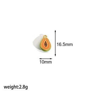 Detail of colorful papaya fruit pendant with dimensions 16.5mm x 10mm and 2.8g weight