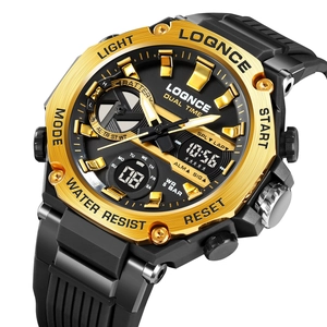 Orologio sportivo impermeabile con lunetta ottagonale dorata e cinturino nero
