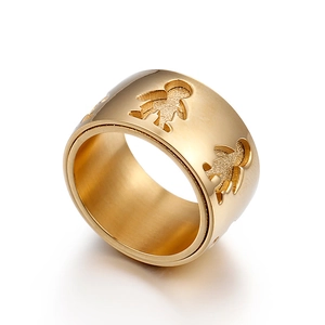 Double-layer gold stainless steel ring with cutout boy and girl silhouettes on wide band