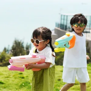 Kids outdoor 1200ml pull-out water gun toy for summer beach and lawn games
