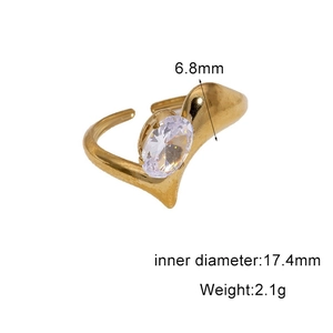 Detail view of wavy 18k gold plated ring with oval zircon showing size and dimensions
