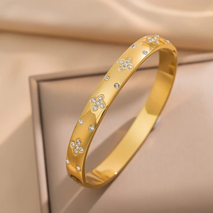Clover Flower Pattern Titanium Steel Bangle Gold Plated Inlaid Rhinestone Elegant Fashion Bracelet For Women
