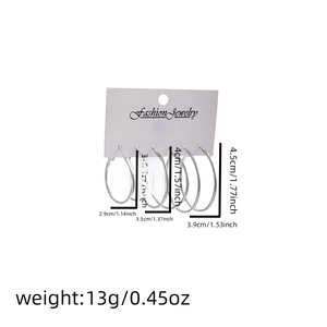 Size guide showing three pairs of silver hoop earrings with diameters from 2.9cm to 4.5cm