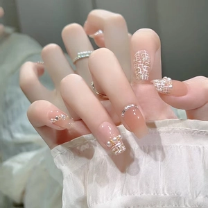 Sweet Press On Nails Coffin Shape Artificial Pearl Rhinestone Gradient Pink Plaid Pattern Elegant False Nails For Women