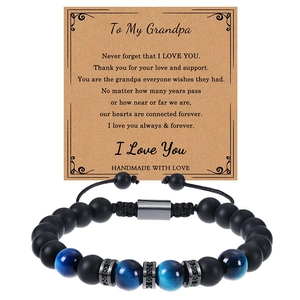 Bracelet en perles œil de tigre et noir mat avec cordon tressé et carte de vœux