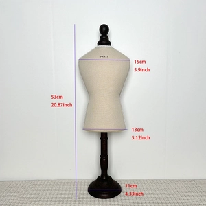 Mini buste de mannequin beige pour bijoux avec texte Paris et dimensions précises