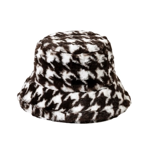 Plush houndstooth bucket hat in brown and white faux fur for winter warmth