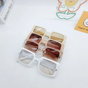 Trendsetting small square hip-hop sunglasses in multiple colors for street style