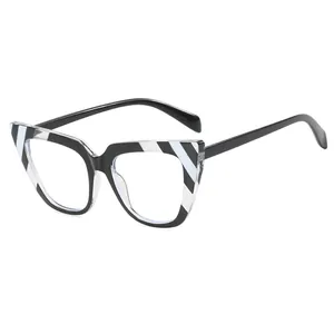 Retro cat-eye eyeglasses frame with black and white color blocking and blue light blocking
