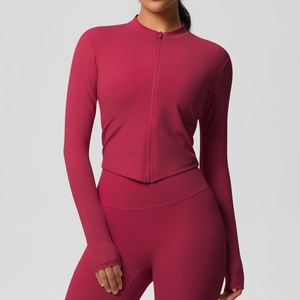 Ensemble de yoga femme magenta avec veste zippée et legging à taille haute gainant